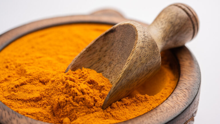 Le curcuma possède de nombreux bienfaits pour la santé