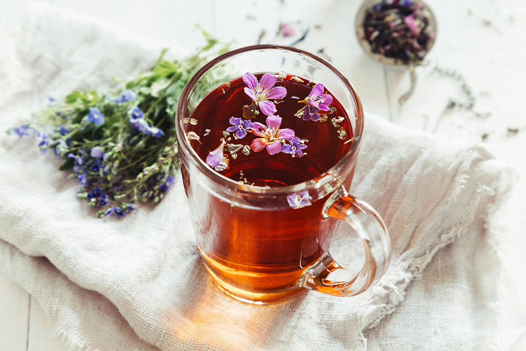 Découvrez tout sur le pouvoir des infusions pour mieux dormir